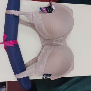Bra Size 40C